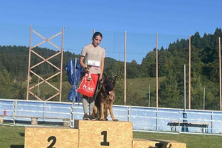 Zväčšiť fotografiu - Majstrovstvá slovenska bvk  (branný viacboj kynológov) -